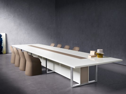 Pera Toplantı Masası